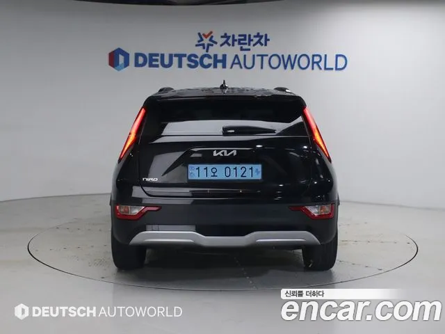 Kia Niro — Фото автомобиля 4