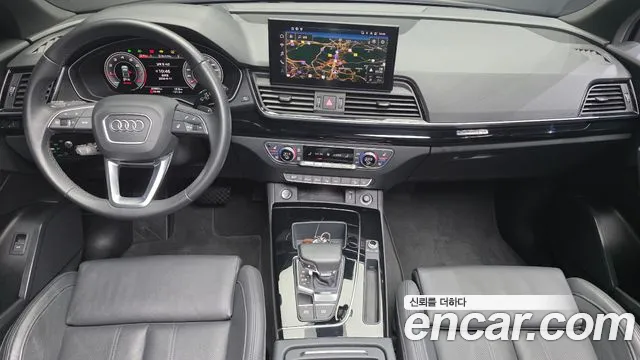 Audi Q5 FY — Фото автомобиля 10
