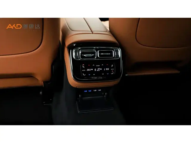 Mercedes-Benz Maybach S-Class — Фото автомобиля 9