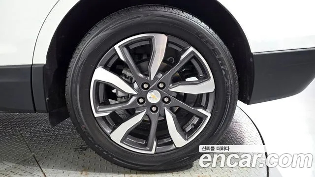 ChevroletGMDaewoo Equinox Новый Next Equinox 2WD Premier — Фото автомобиля 20