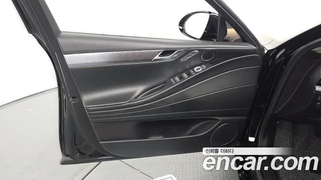 Genesis G80 Бензин 2.5 турбо AWD — Фото автомобиля 23
