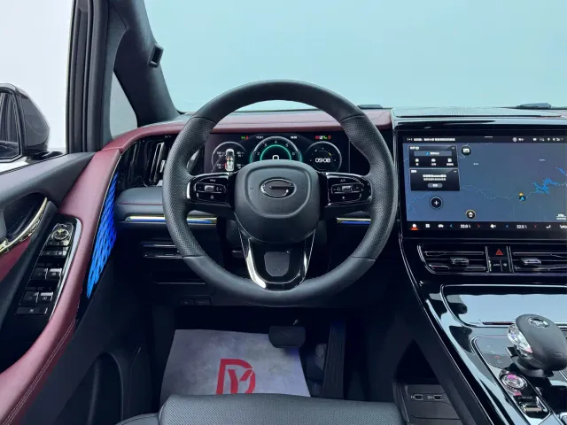 GAC Trumpchi M8 — Фото автомобиля 16