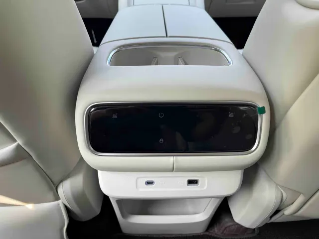 Wuling Starlight L — Фото автомобиля 19