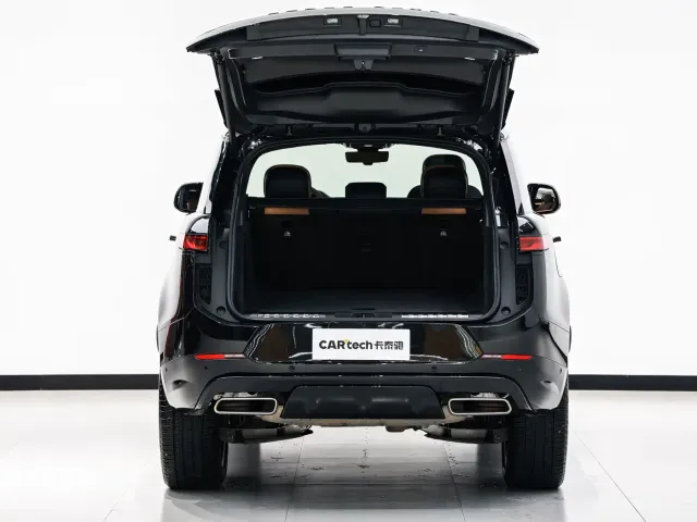 Land Rover Range Rover Sport — Фото автомобиля 13