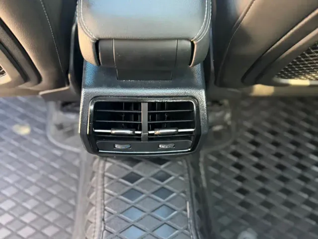 Audi Q3 — Фото автомобиля 15