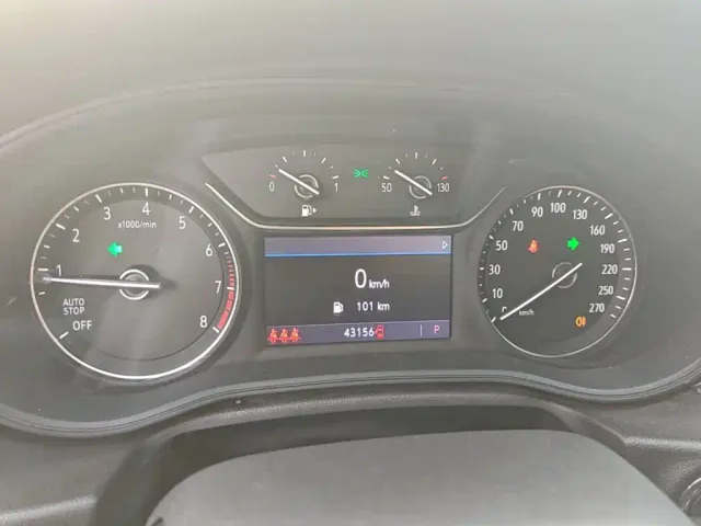 Buick Regal — Фото автомобиля 7