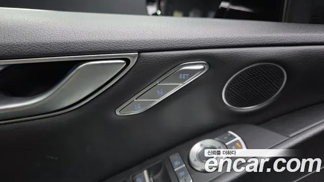 Genesis G80 RG3 — Фото автомобиля 18