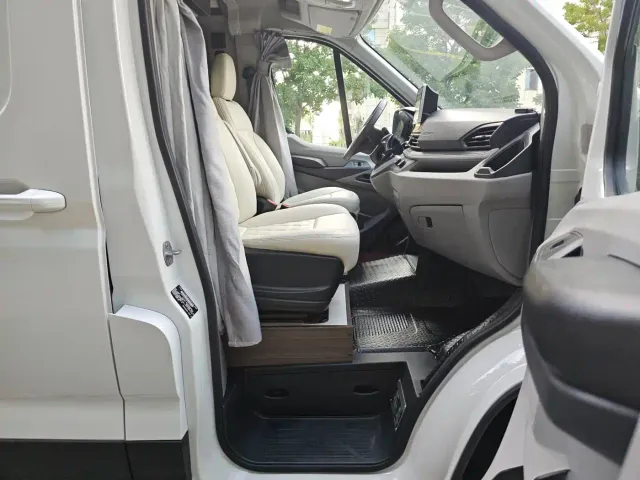 Maxus SAIC Maxus MAXUS V90 RV — Фото автомобиля 22