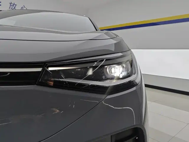 Volkswagen ID.4 Crozz — Фото автомобиля 5