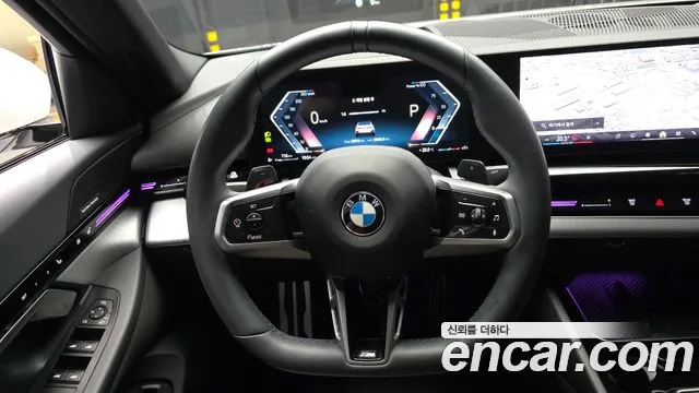 BMW 5 Series G60 — Фото автомобиля 19