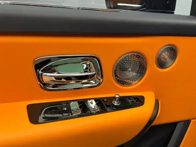 Rolls-Royce Cullinan — Фото автомобиля 13