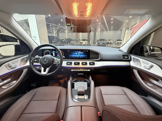Mercedes-Benz GLE-Class — Фото автомобиля 13