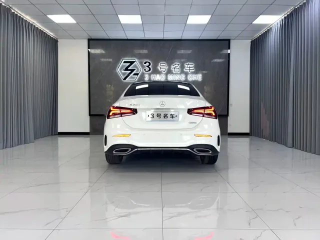 Mercedes-Benz A-Class — Фото автомобиля 2