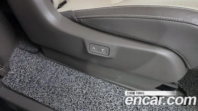 Kia Carnival 4th Gen — Фото автомобиля 29