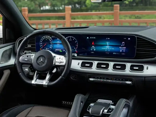 Mercedes-Benz GLE-Class AMG — Фото автомобиля 13