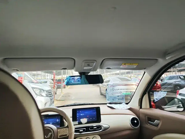 Wuling Hongguang Mini EV — Фото автомобиля 17