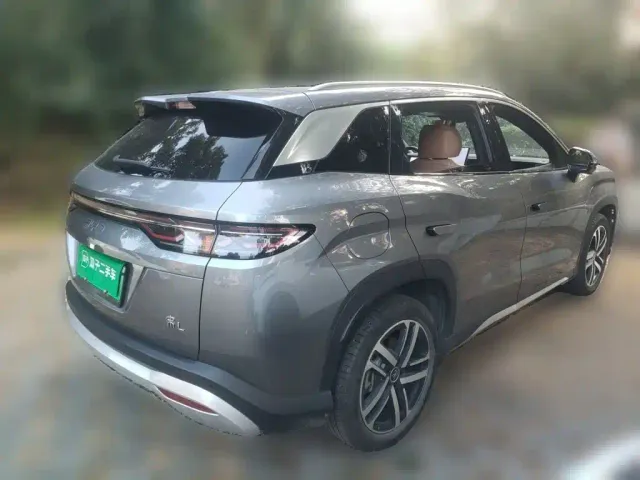 BYD Song L DM-i — Фото автомобиля 4