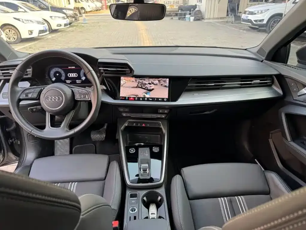 Audi Audi A3 2023 Facelift Sportback 35 TFSI Fashion Sport — Фото автомобиля 5