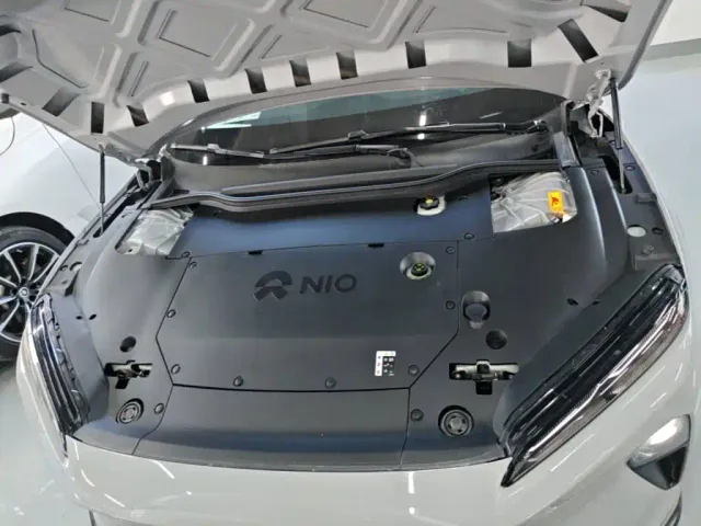 Nio ET5 Touring — Фото автомобиля 19