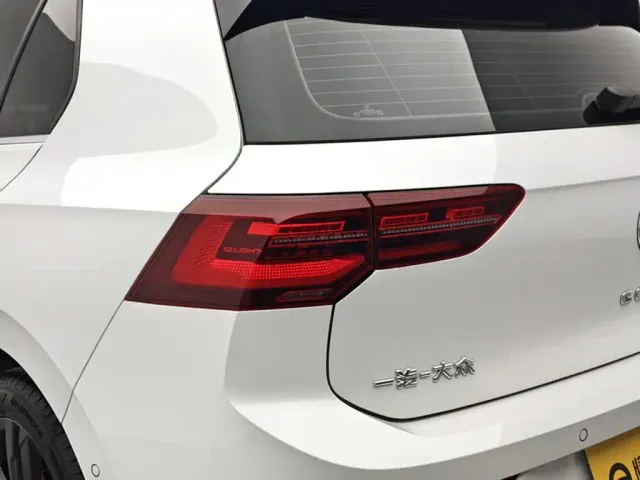 Volkswagen Golf 2023 Facelift 280TSI DSG R-Line Lite — Фото автомобиля 15