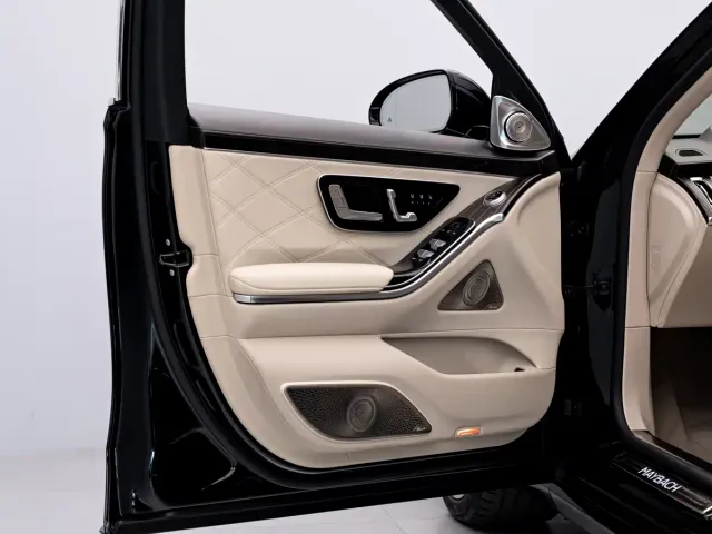 Mercedes-Benz Maybach S-Class — Фото автомобиля 21