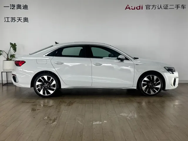Audi A3 — Фото автомобиля 3