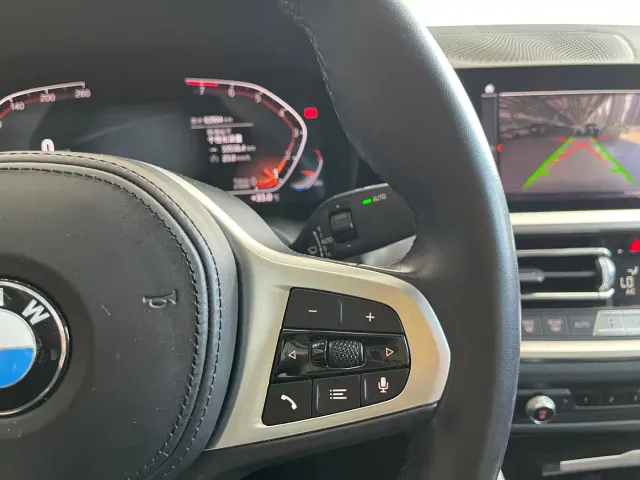 BMW 3 Series — Фото автомобиля 14