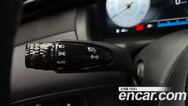 Hyundai Tucson Tucson (NX4) Дизель 2.0 2WD — Фото автомобиля 24