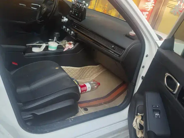 Honda Civic — Фото автомобиля 8