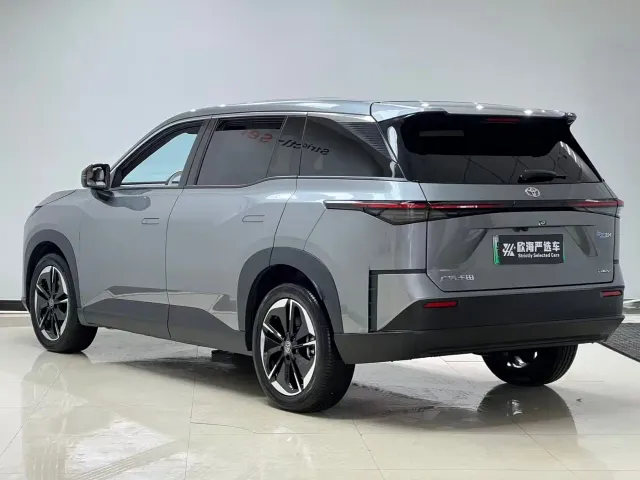 Toyota BoZhi 3X — Фото автомобиля 4