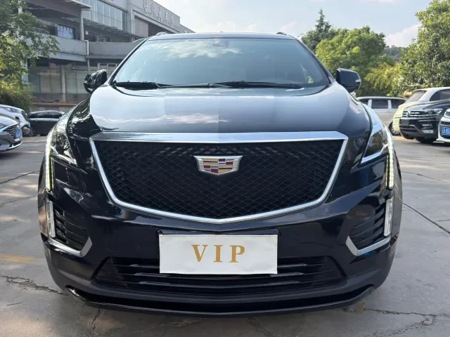 Фотография автомобиля — Cadillac XT5