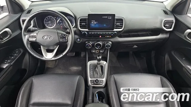 Hyundai Venue — Фото автомобиля 6
