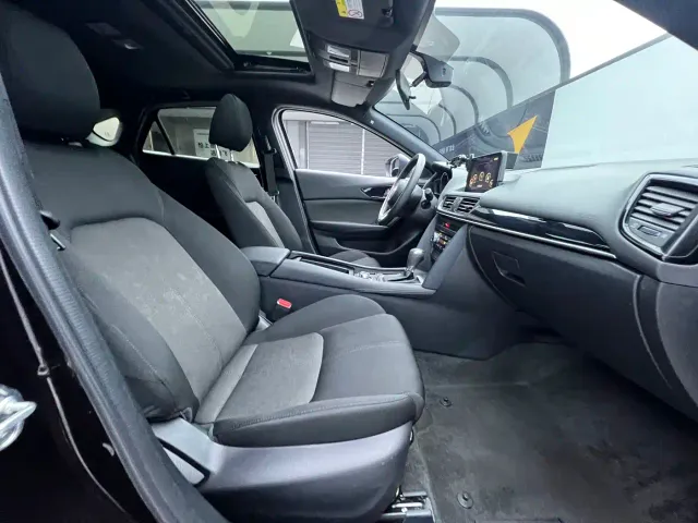 Mazda CX-4 — Фото автомобиля 18