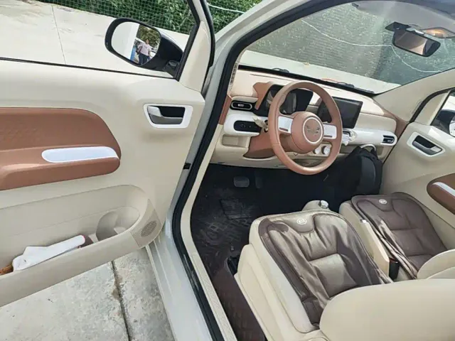 Wuling Hongguang Mini EV — Фото автомобиля 15