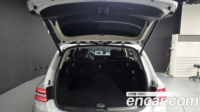 Genesis GV80 — Фото автомобиля 26