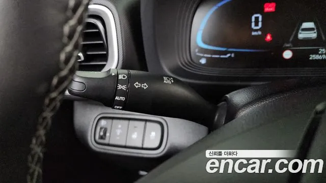 Hyundai Venue Venue 1.6 Premium — Фото автомобиля 22