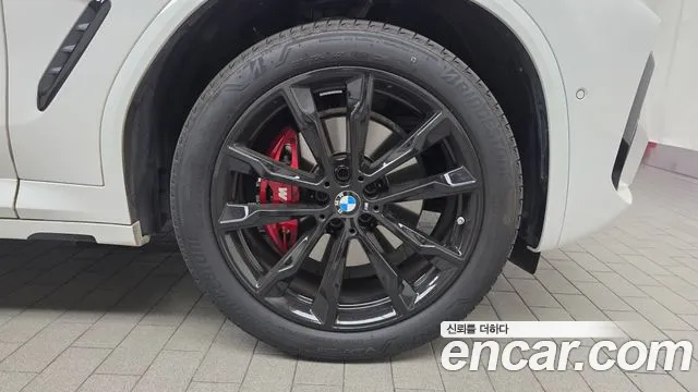 BMW X4 xDrive20i M Sport Pro Special Edition — Фото автомобиля 18
