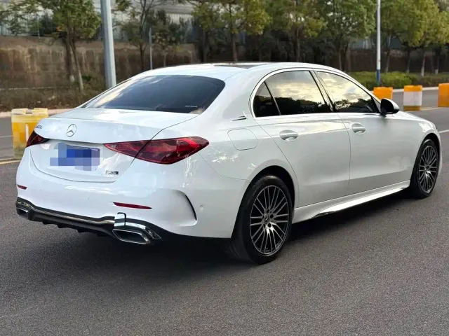 Mercedes-Benz C-Class — Фото автомобиля 9