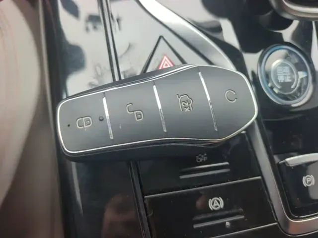 BYD Qin PLUS — Фото автомобиля 8