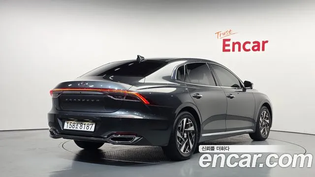 Hyundai Grandeur Grandeur (New) Hybrid — Фото автомобиля 2