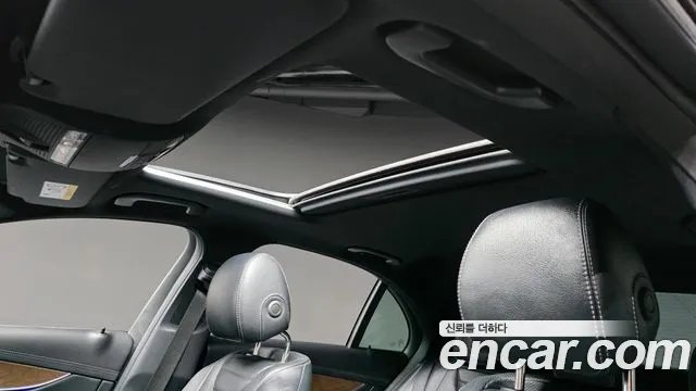 Mercedes-Benz E-Class W213 — Фото автомобиля 25