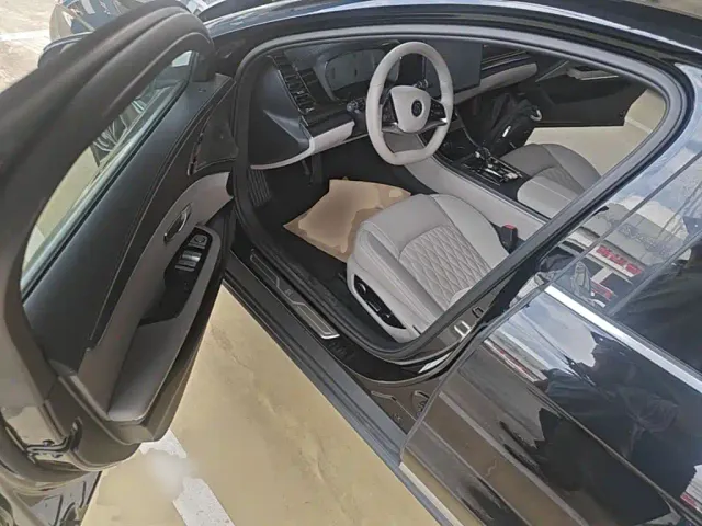 BYD Han — Фото автомобиля 15