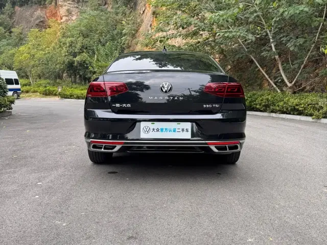 Volkswagen Magotan — Фото автомобиля 9