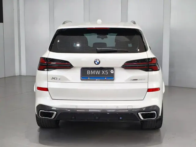 BMW X5 — Фото автомобиля 4