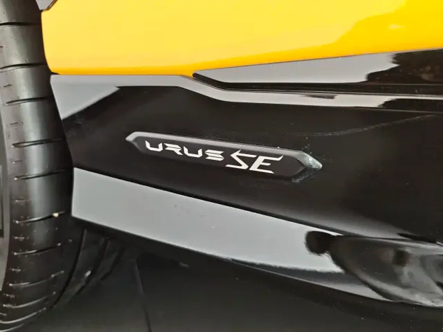 Lamborghini Urus — Фото автомобиля 13