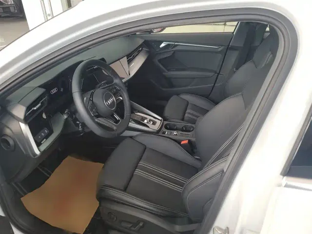 Audi A3 — Фото автомобиля 14