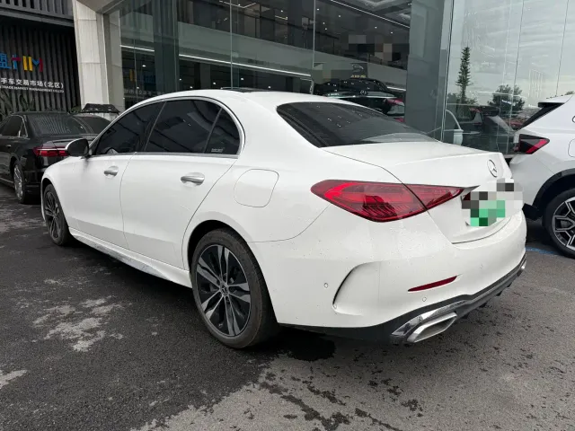 Mercedes-Benz C-Class — Фото автомобиля 9