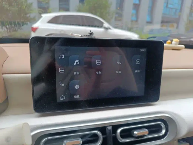 Wuling Hongguang Mini EV — Фото автомобиля 20