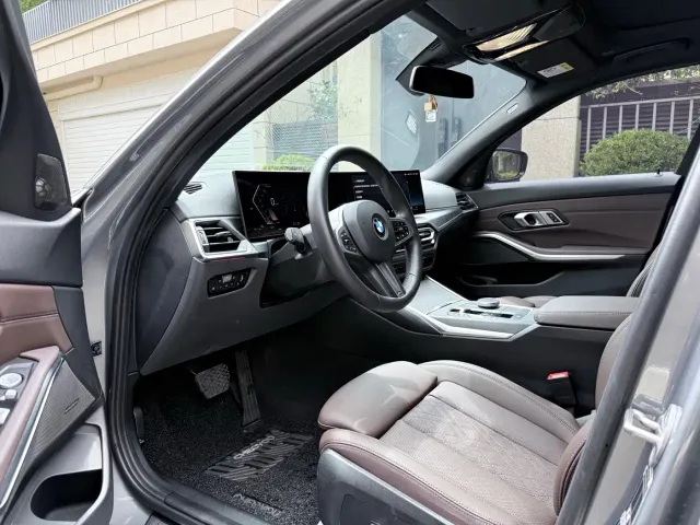 BMW 3 Series — Фото автомобиля 4