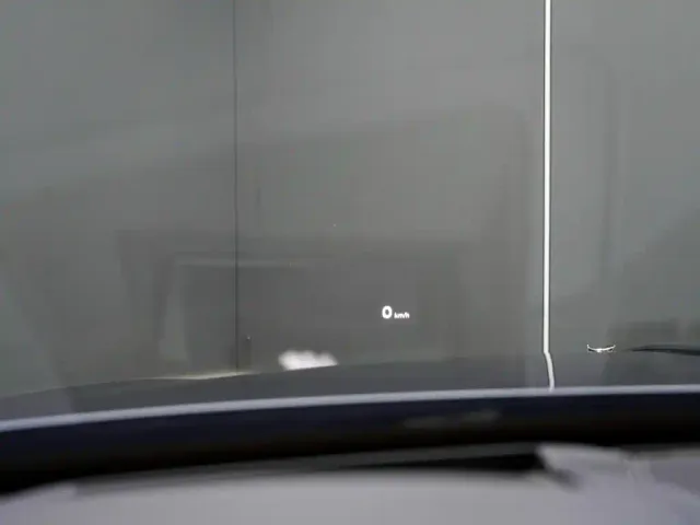 Bentley Flying Spur — Фото автомобиля 23